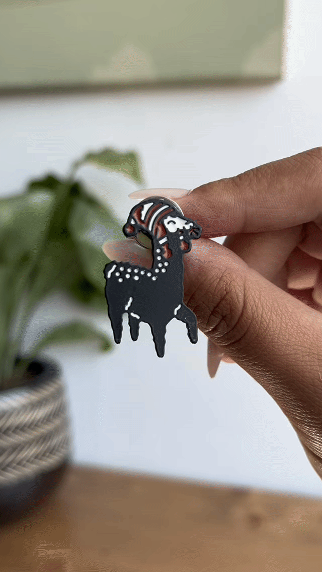 Pin metal Kusi